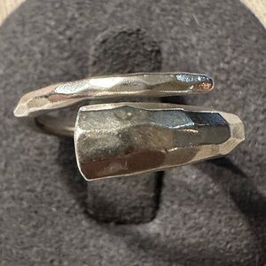 Silpada Hammered Horn Ring sz 7